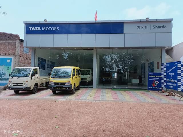 images - 2025-11-15T170132.082