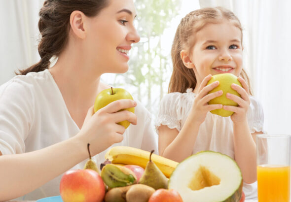 गर्मी के मौसम में रखे बच्चों को सेहतमंद, अपनाए यह 5 समर फूड टिप्स