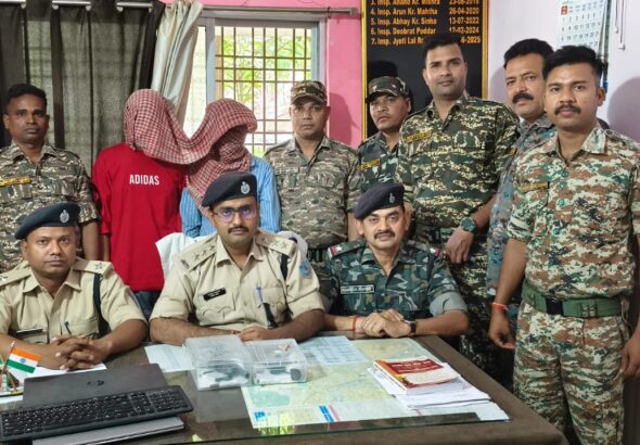 डालटनगंज रेलवे कॉलोनी के पास फायरिंग, दो युवक हथियार समेत गिरफ्तार