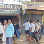 Exterior view of Ghanshyam Jewelers shop in Panki after attempted burglary during the night.