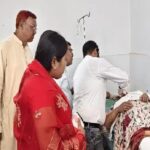 Pragya Kendra operator and her husband injured after being shot by criminals during a robbery in Ramgarh Palamu, with police investigation underway.